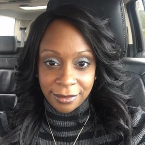 Meet your Posher, Regina